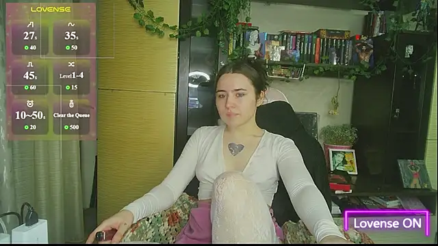 Aurora workerr online show from May 2, 4:12 pm