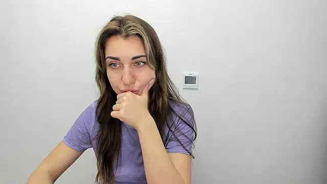 Summmmersky online show from February 1, 10:05 am