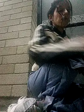 Snapshot of baby_liz01 chatting on December 1, 10:31 am baby liz01 online show from December 1, 10:31 am