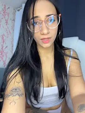 UrNewFantasy online show from July 26, 5:53 pm