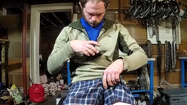 Bigoleslong98765 online show from February 26, 3:22 pm