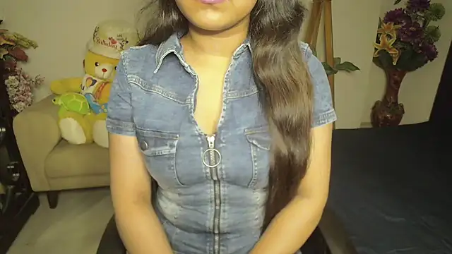 Most-Beautiful-Queen online show from January 21, 8:32 pm