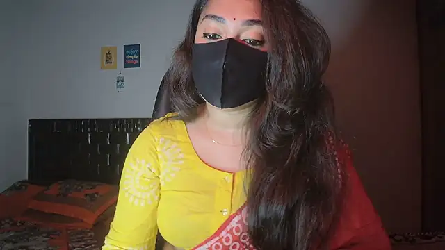 Most-Beautiful-Queen online show from January 6, 7:28 pm