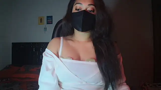 Most-Beautiful-Queen online show from January 9, 7:15 pm