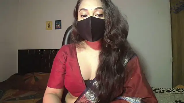 Most-Beautiful-Queen online show from March 13, 7:53 pm