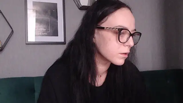 IzabelllNoir online show from February 18, 8:05 am