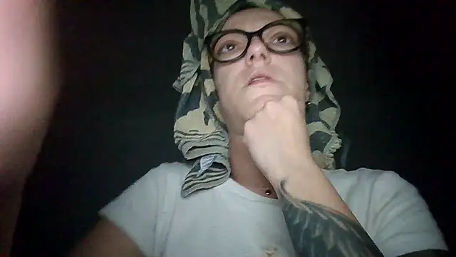 IzabelllNoir online show from June 25, 8:24 pm