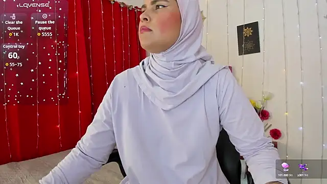 AishaAmin  online show from October 7, 12:13 pm