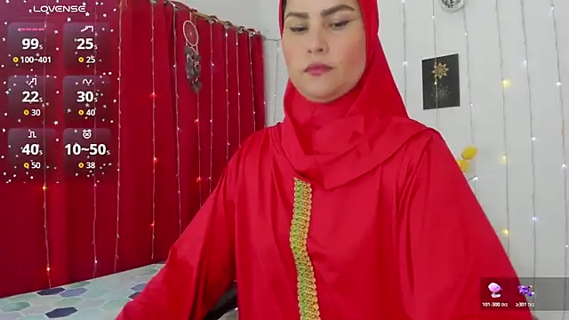 AishaAmin  online show from December 17, 12:11 pm