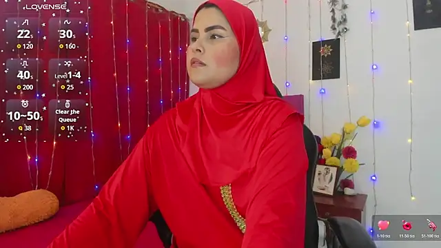 AishaAmin  online show from April 29, 12:09 pm