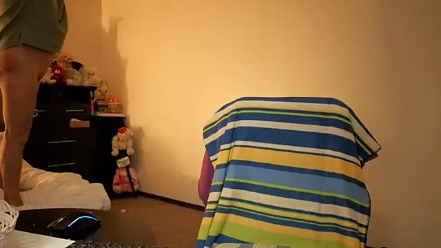 Snapshot of YourDreamLoverr chatting on November 30, 12:36 am YourDreamLoverr online show from November 30, 12:36 am