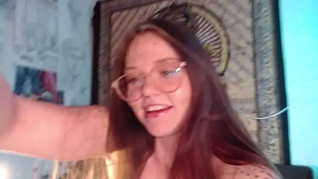 Snapshot of cranberry_hot chatting on March 16, 6:53 am cranberry hot online show from March 16, 6:53 am