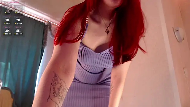 VanessaLincum online show from August 1, 6:45 am