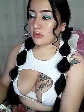 Snapshot of kirara_dirty chatting on March 9, 5:44 am kirara dirty online show from March 9, 5:44 am