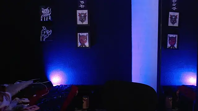 Snapshot of niakat_ chatting on December 11, 5:43 am niakat online show from December 11, 5:43 am