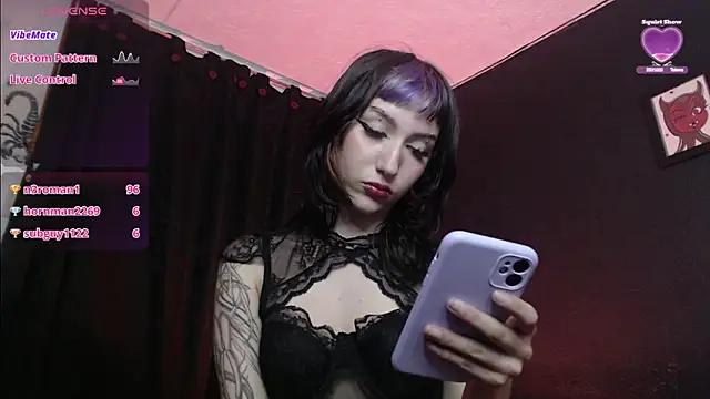 Snapshot of niakat_ chatting on February 5, 2:19 am niakat online show from February 5, 2:19 am