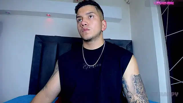 Marc  Waatson online show from January 13, 9:09 pm