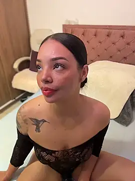 Sara LipsX online show from June 11, 12:32 am