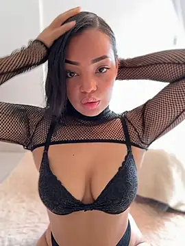 Sara LipsX online show from July 12, 7:49 pm