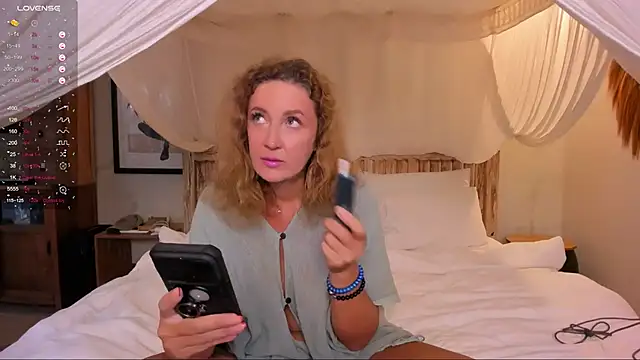 LaVitaBelle online show from January 28, 6:38 am