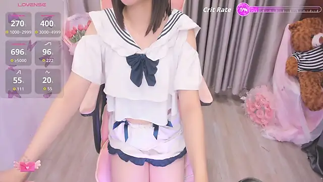 Yuka Chan online show from April 23, 11:09 am