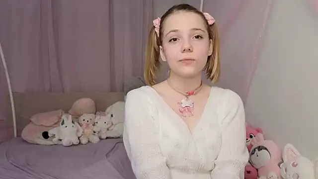 PrincessLittleKiki online show from July 24, 7:45 pm