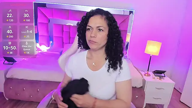 Aliciia cute1 online show from March 14, 11:43 pm