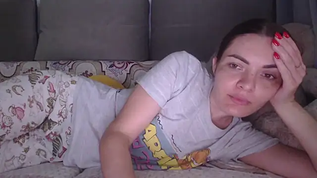  JustmeHere  online show from November 5, 8:58 am