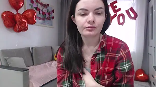  JustmeHere  online show from February 17, 9:39 am