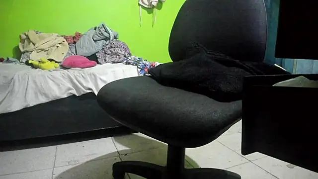 Brenda Smith69 online show from September 21, 8:16 am