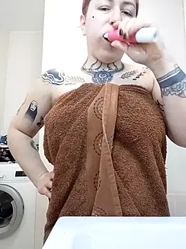 divine eve online show from September 14, 9:08 am