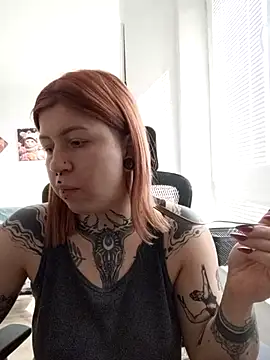 divine eve online show from March 8, 10:41 am