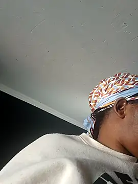 Ms  JOJO online show from October 31, 11:55 am