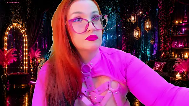 helenas fantasy online show from April 30, 2:40 am