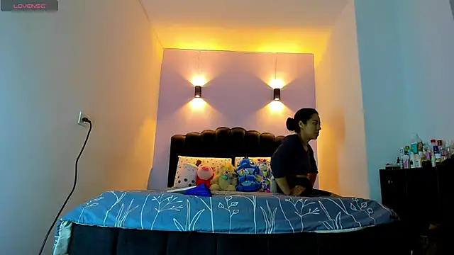 Sofia Clauss  online show from January 14, 4:07 am