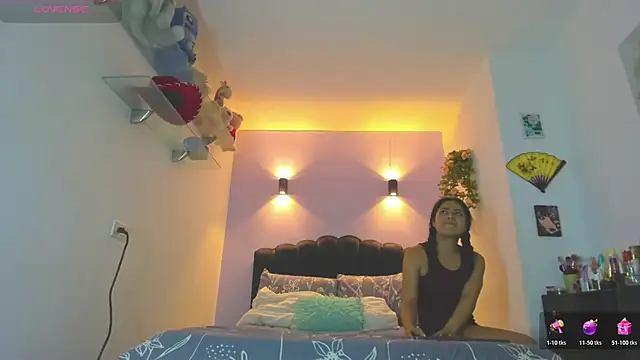 Sofia Clauss  online show from June 10, 5:07 am