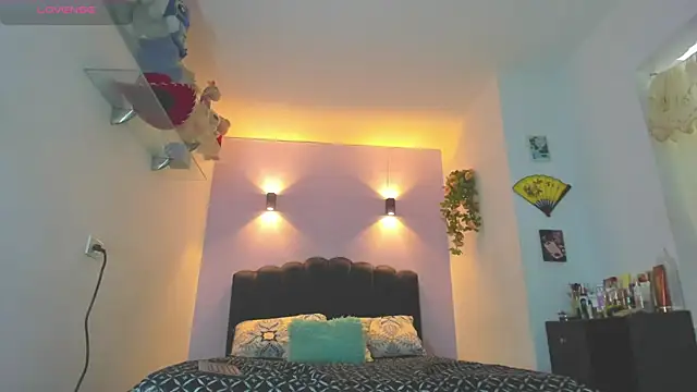 Sofia Clauss  online show from June 30, 5:14 pm