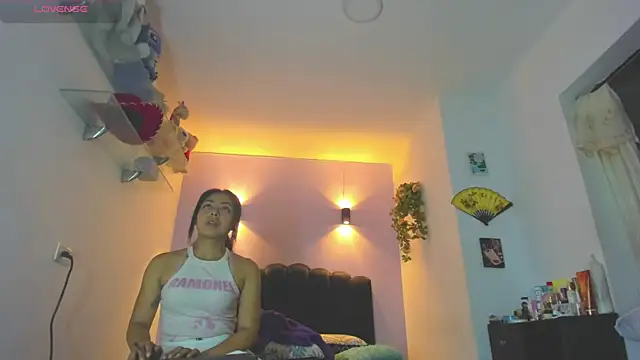 Sofia Clauss  online show from July 4, 5:13 am