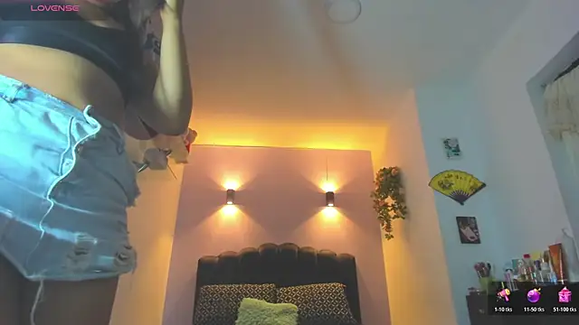 Sofia Clauss  online show from July 6, 4:42 am