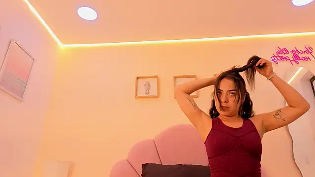 Sofia Clauss  online show from July 8, 4:39 am