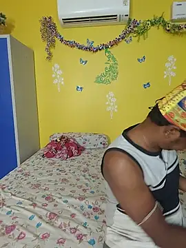 Snapshot of OrgsmMust chatting on March 7, 7:00 pm OrgsmMust online show from March 7, 7:00 pm