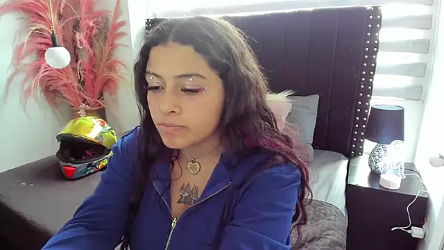 Snapshot of Sofiia-Rubb chatting on February 20, 8:03 pm Sofiia-Rubb online show from February 20, 8:03 pm
