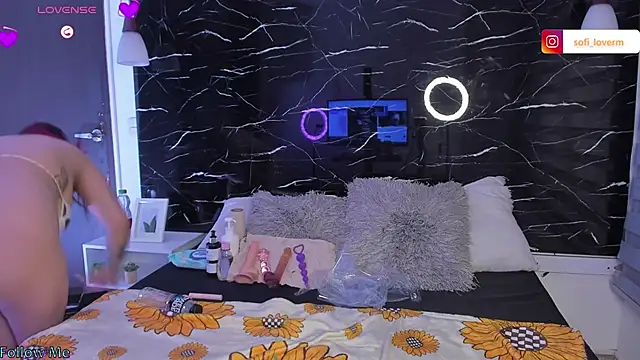 Snapshot of Sofiia-Rubb chatting on March 11, 5:02 am Sofiia-Rubb online show from March 11, 5:02 am