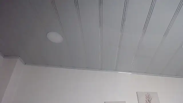 Snapshot of candy_lux_ chatting on February 27, 3:05 pm candy lux online show from February 27, 3:05 pm