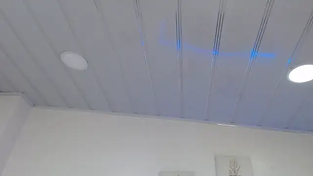 Snapshot of candy_lux_ chatting on October 19, 6:30 pm candy lux online show from October 19, 6:30 pm