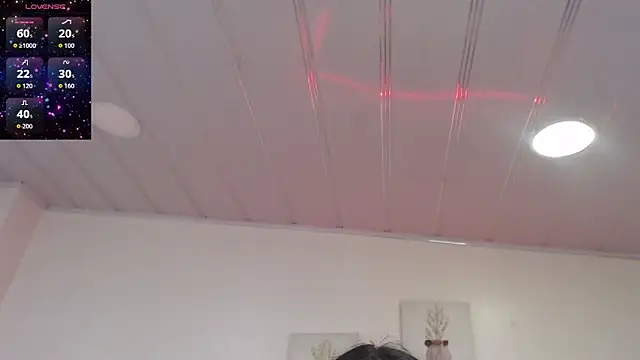 Snapshot of candy_lux_ chatting on March 2, 8:59 pm candy lux online show from March 2, 8:59 pm