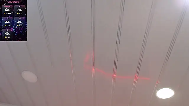 Snapshot of candy_lux_ chatting on March 5, 7:10 pm candy lux online show from March 5, 7:10 pm