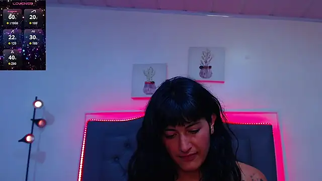 Snapshot of candy_lux_ chatting on May 15, 6:15 pm candy lux online show from May 15, 6:15 pm