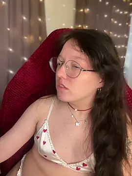 Snapshot of emigooflordXD chatting on February 14, 10:38 am emigooflordXD online show from February 14, 10:38 am