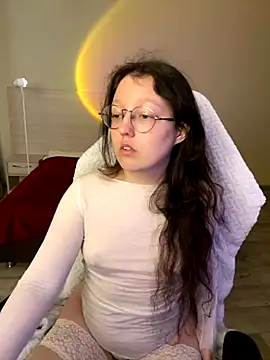 Snapshot of emigooflordXD chatting on September 17, 8:38 am emigooflordXD online show from September 17, 8:38 am